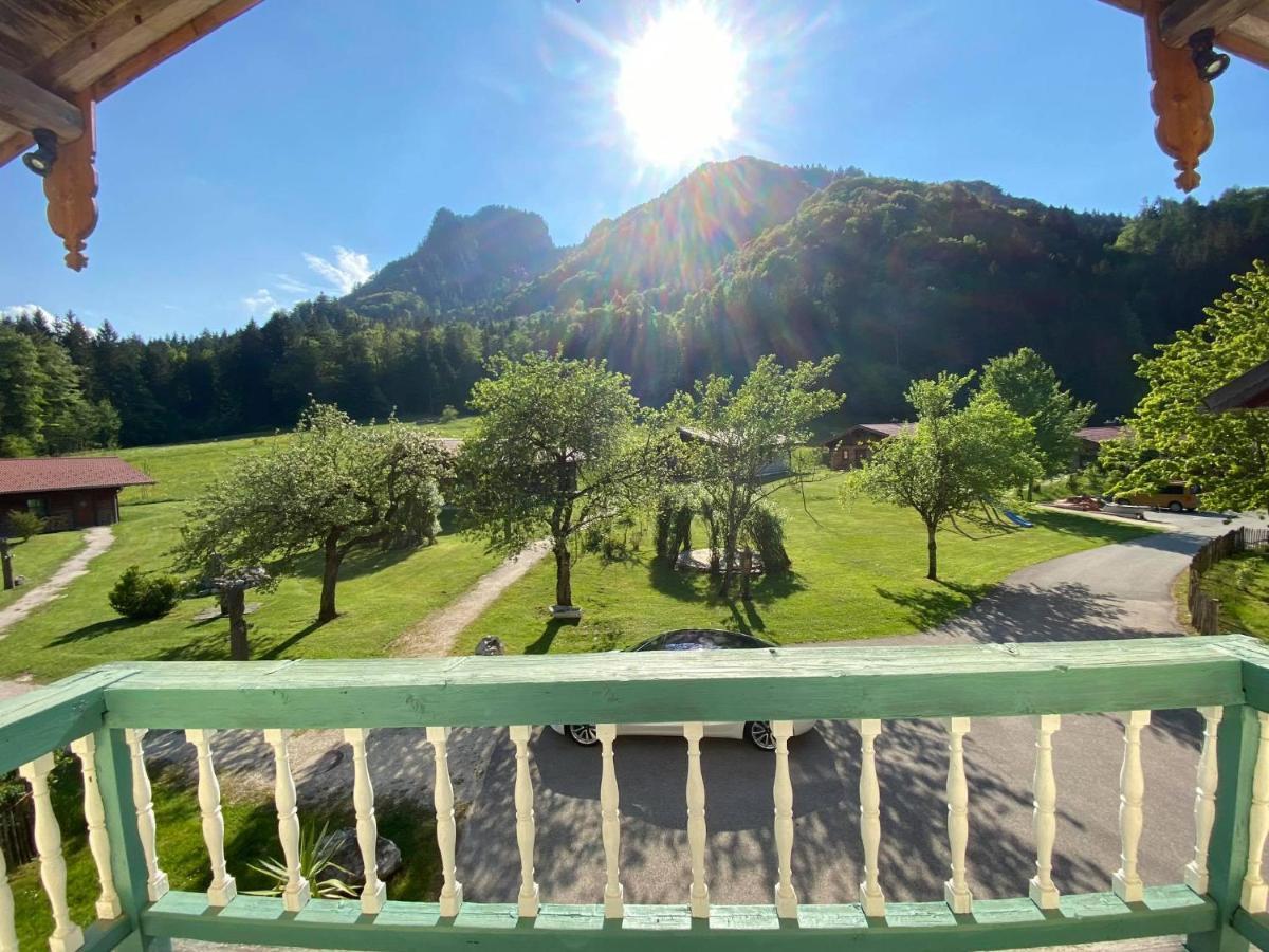 Chalets & Apartments Beim Waicher Ruhpolding Exterior photo
